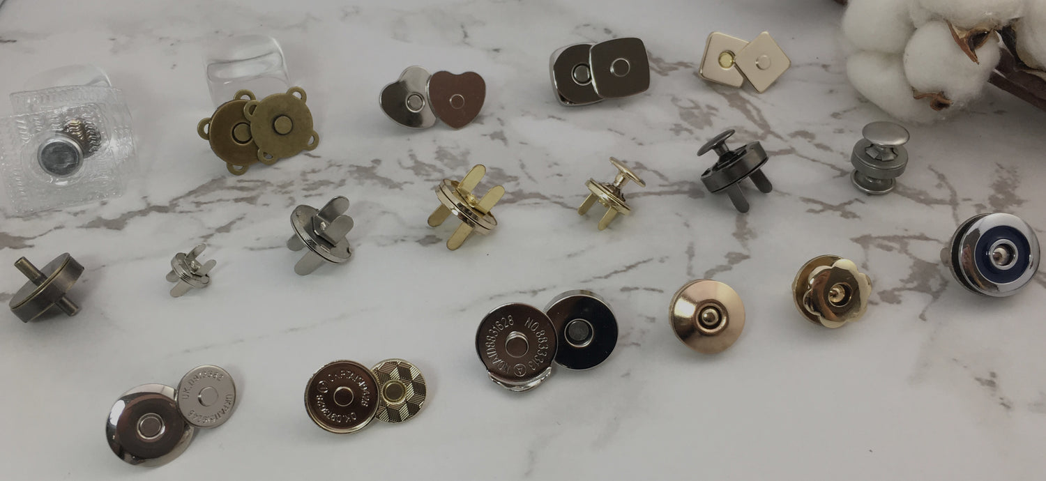 icharmshardware is a professional magnetic fastener manufacturer since 2003. We help you simplify the process of acquiring leather hardware, making your perfect idea an optimized reality.
