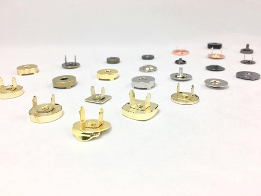 The Details Of Magnetic Snaps Wholesale